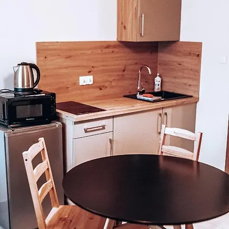L&B Szczyrk Centrum, Pokoje Z Aneksem Kuchennym Апартаменти *